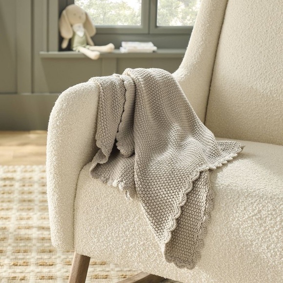 Scalloped Trim Knit Baby Blanket Beige - Hearth & Hand™ with Magnolia - Picture 2 of 5